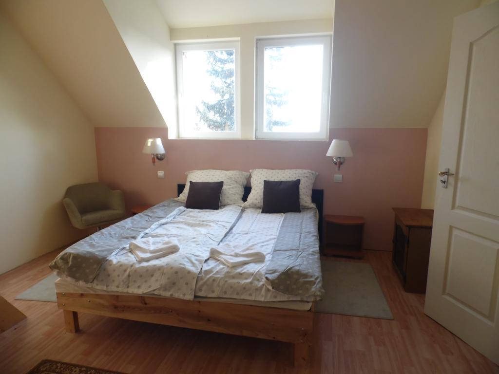 Hotel Kenese Балатонкенесе Стая снимка